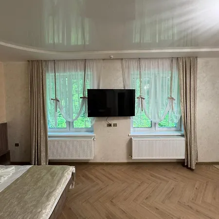 Mishyn-City Hotel Dobrovlyany Exterior photo